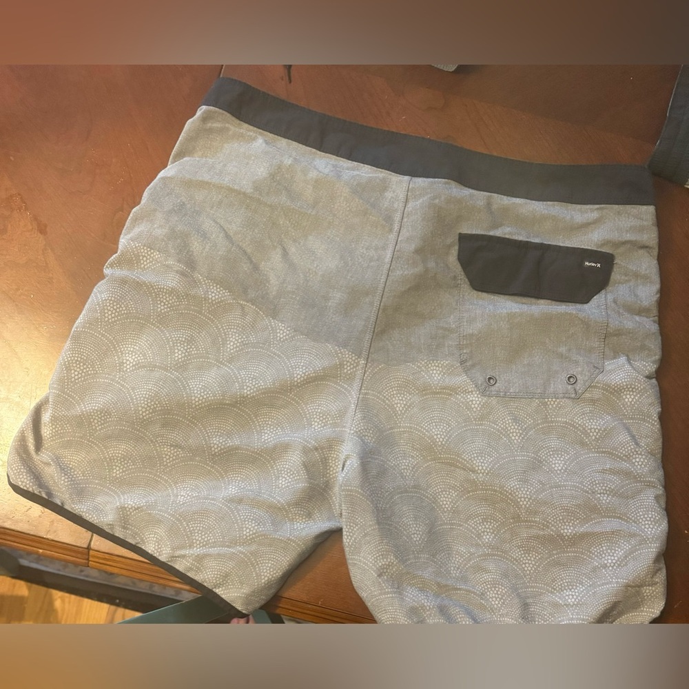 Hurley shorts 36 inch waist gently used